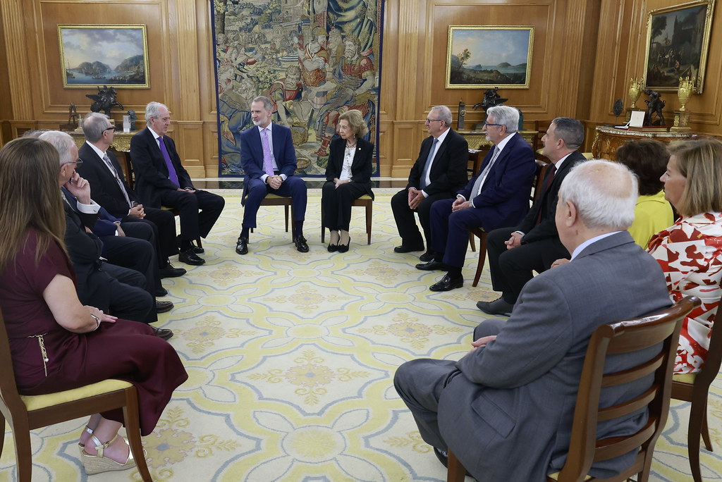 Audiencia_Comite_FESBAL_Casa_Real_Su_Majestad_el_Rey_Felipe_VI_y_Sofia Su Majestad el Rey Felipe VI y la Reina Emérita Sofía, recibieron en el Palacio de la Zarzuela a representantes de la Federación Española de Bancos de Alimentos (FESBAL)