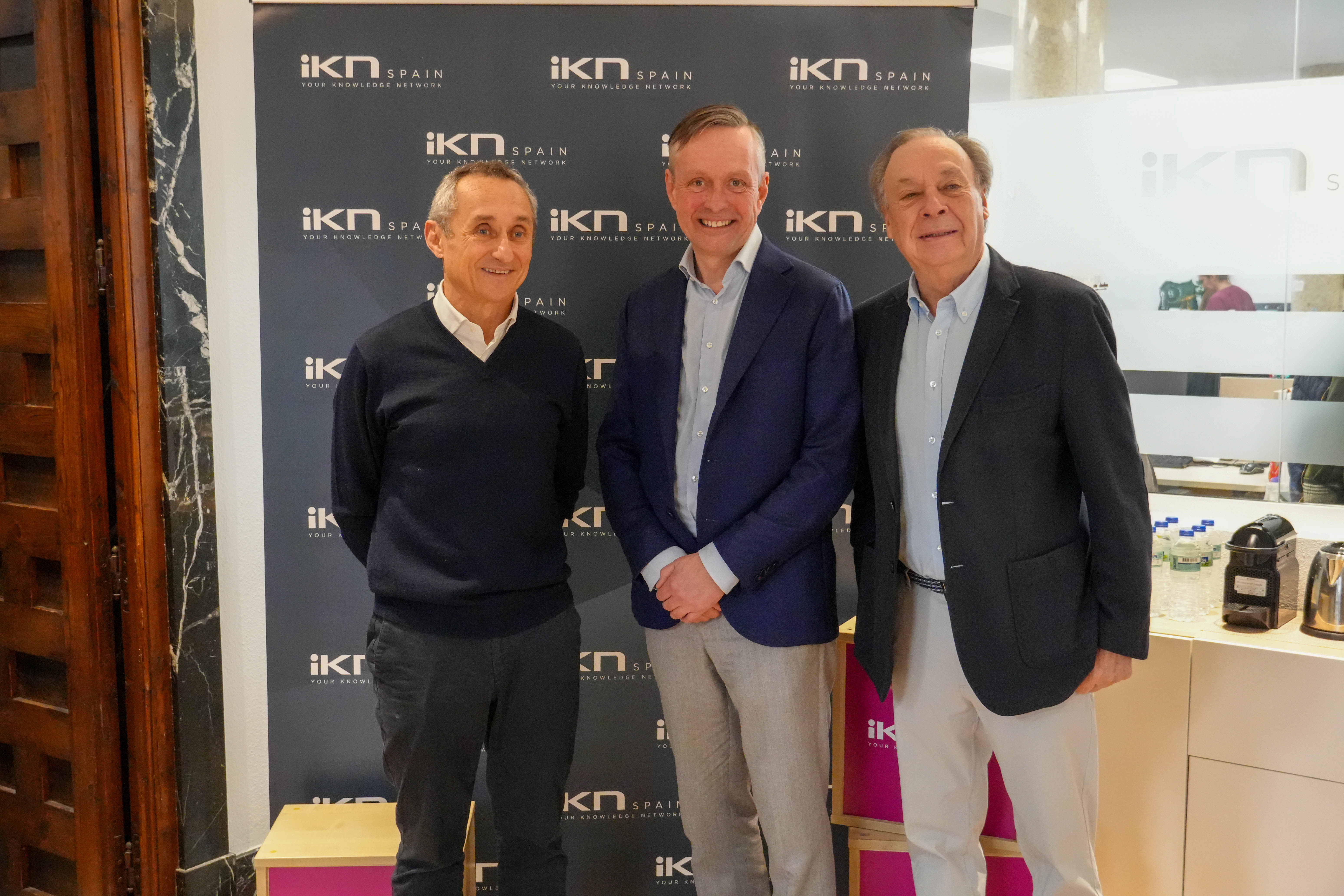 ikn06191_55098869613_o