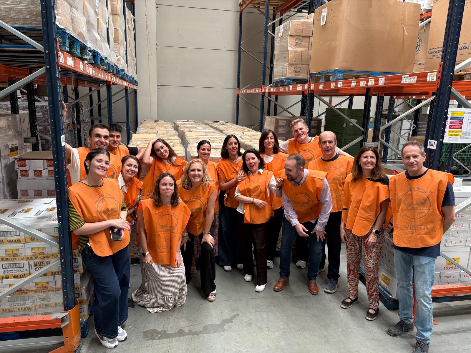 IKN_Spain_visita_la_Delegacion_de_Alcala_de_Henares_del_BAM_Banco_de_Alimentos_de_Madrid_para_hacer_Voluntariado_Corporativo_web IKN Spain visita la Delegación de Alcala de Henares del BAM Banco de Alimentos de Madrid para hacer Voluntariado Corporativo